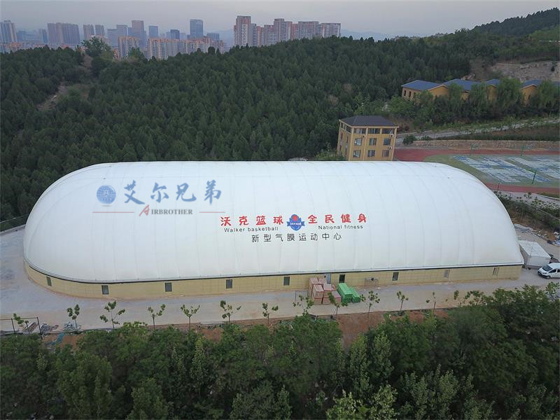氣膜體育館給用戶帶來(lái)的體驗(yàn)感究竟如何？